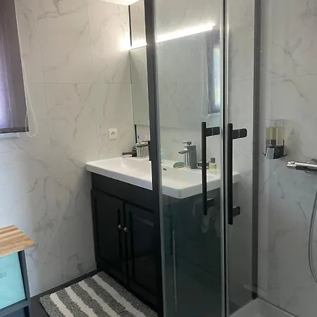 ヴィラ Luxe Piscine Chauffee Spas Interieur Et Exterieur Proche